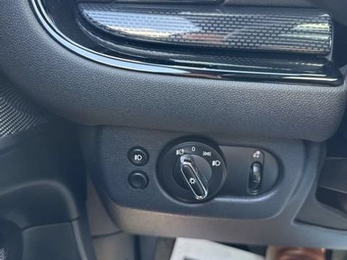 Used 2019 MINI Cooper Clubman ALL4 w/ Signature Upholstery Package AWD/4WD image 34