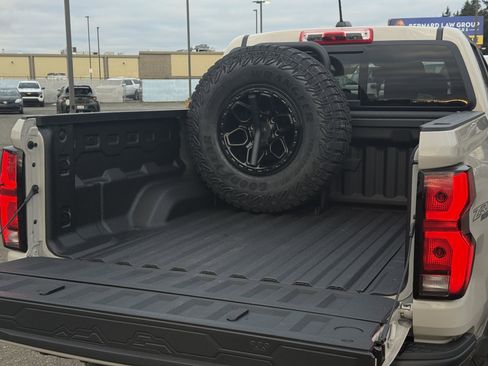 New 2026 Chevrolet Colorado ZR2 w/ ZR2 Bison Edition image 32