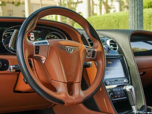 Certified 2017 Bentley Continental GT V8 S AWD/4WD image 17