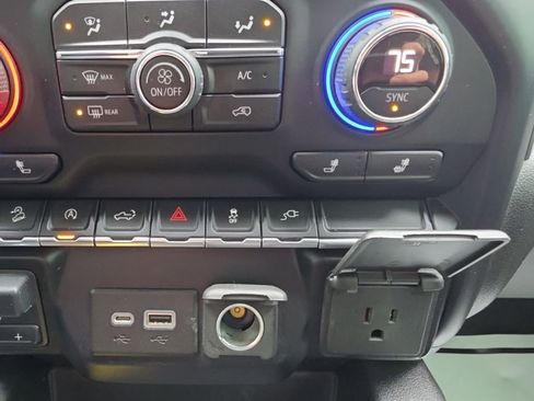 Used 2020 Chevrolet Silverado 1500 LT Trail Boss image 20