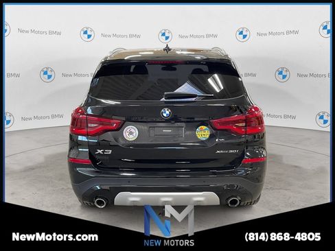 Used 2021 BMW X3 xDrive30i w/ Convenience Package AWD/4WD image 4
