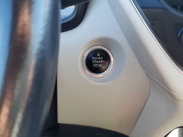 Used 2022 Toyota Corolla Cross LE FWD image 29