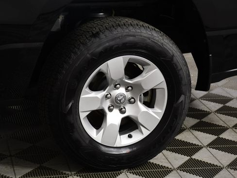 Used 2023 RAM 1500 Big Horn AWD/4WD image 50