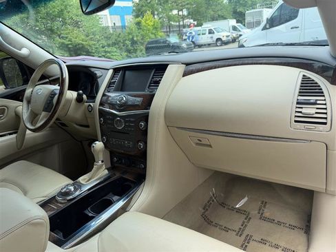 Used 2013 INFINITI QX56 4WD w/ Deluxe Touring Pkg image 48