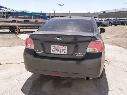 Used 2013 Subaru Impreza 2.0i image 8