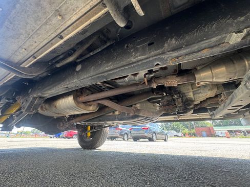 Used 2006 Toyota Sequoia SR5 AWD/4WD image 14