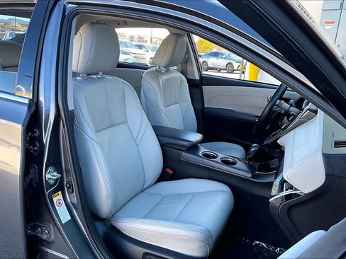 Used 2015 Toyota Avalon XLE Premium image 8