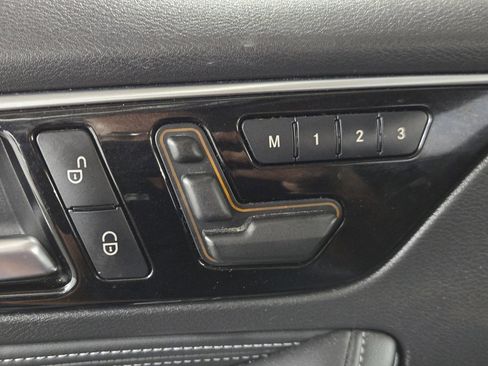 Used 2018 INFINITI QX30 AWD image 21