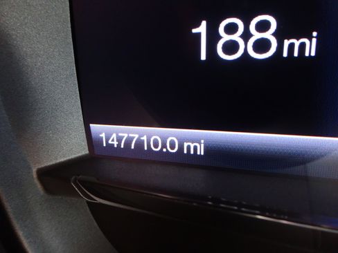 Used 2015 Ford Taurus Limited w/ Equipment Group 301A FWD image 22