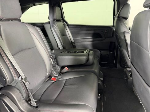 Used 2025 Honda Odyssey Sport-L image 28