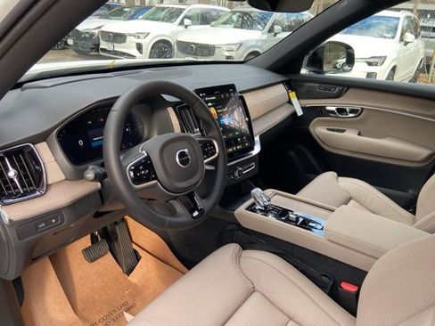 New 2026 Volvo XC90 T8 Ultra image 11