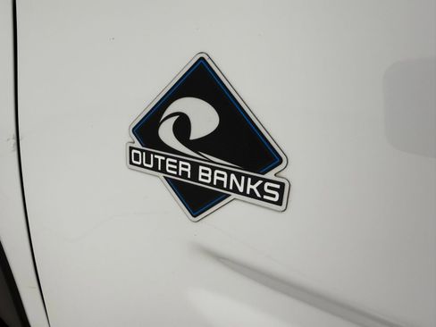 Used 2021 Ford Bronco Sport Outer Banks image 9