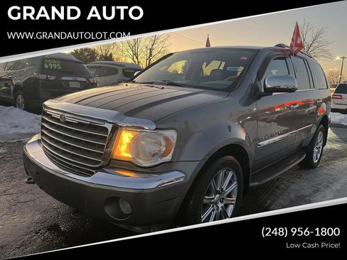 Used 2009 Chrysler Aspen Limited w/ Trailer Tow Group image 3