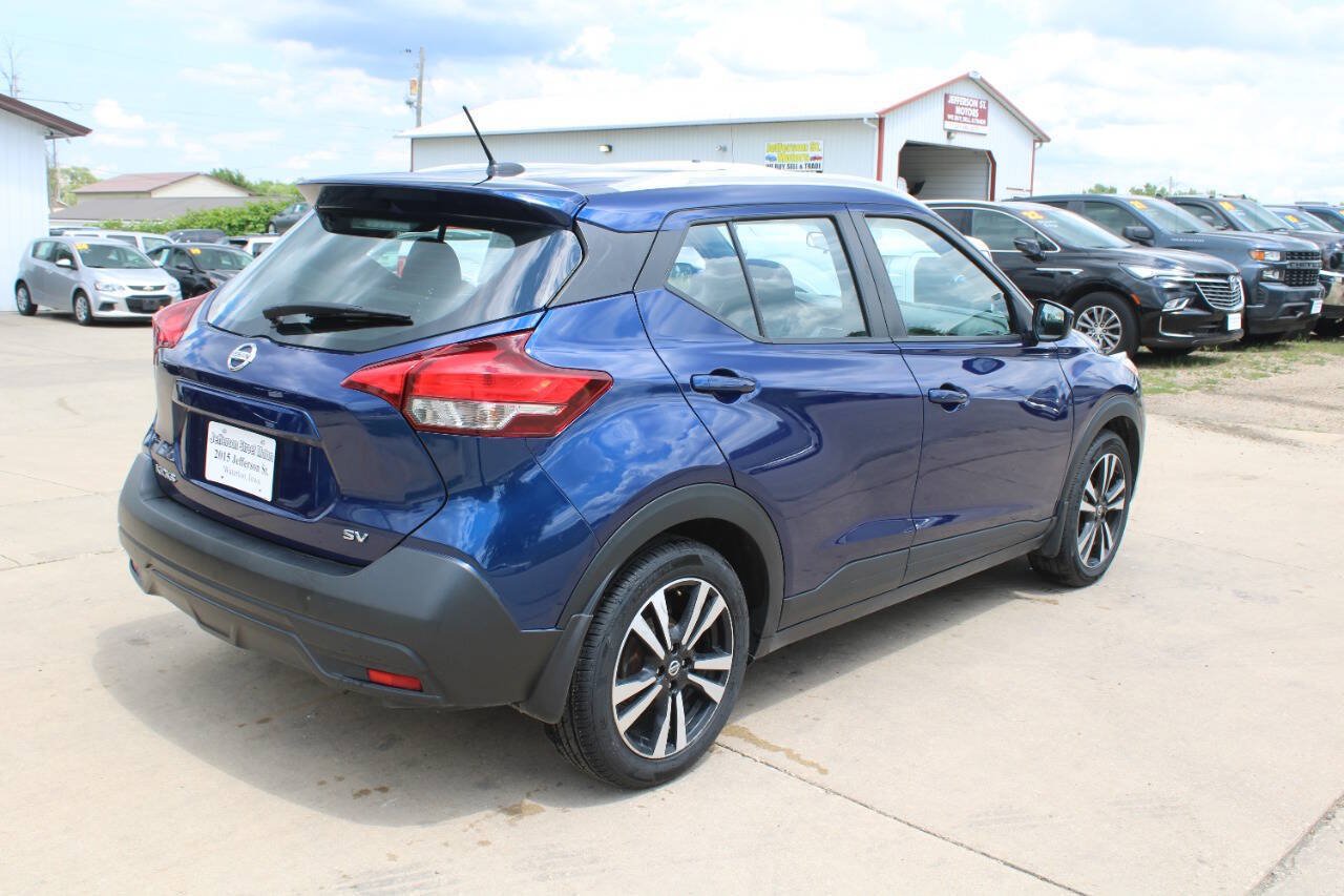 Used 2019 Nissan Kicks SV FWD image 5