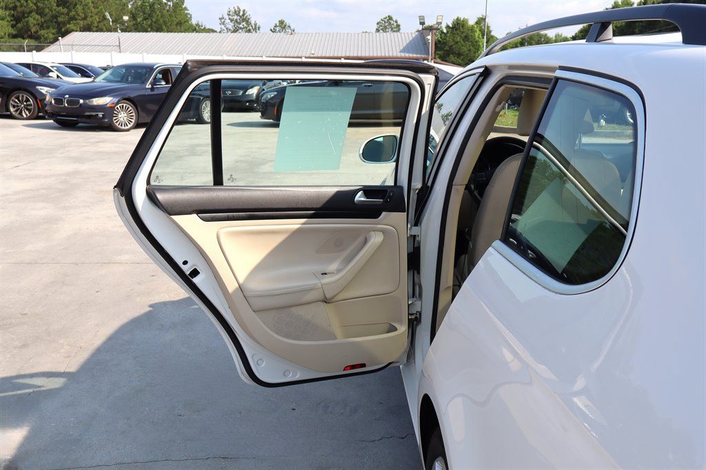 Used 2012 Volkswagen Jetta TDI FWD image 27