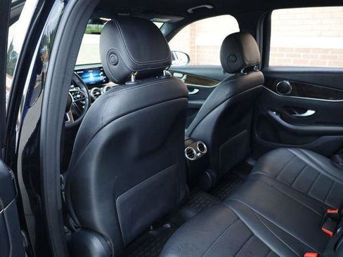 Used 2020 Mercedes-Benz GLC 300 4MATIC image 20