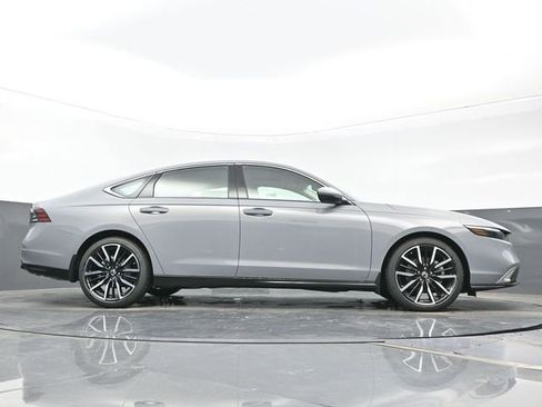 New 2025 Honda Accord Touring image 25