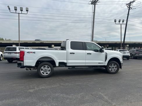 Used 2025 Ford F250 XLT image 4