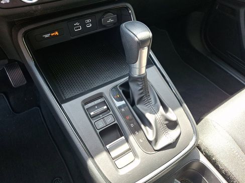 Used 2025 Honda CR-V EX image 15