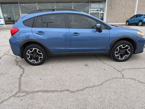 Used 2016 Subaru Crosstrek 2.0i Limited image 2