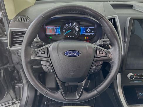 Used 2022 Ford Edge SEL w/ Cargo Accessory Package AWD/4WD image 18