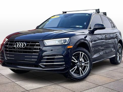 Used 2020 Audi Q5 e Premium w/ Convenience Package image 2