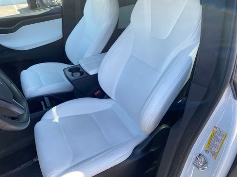 Used 2020 Tesla Model X Performance AWD/4WD image 12