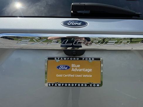 Used 2022 Ford Explorer XLT w/ Equipment Group 202A image 41