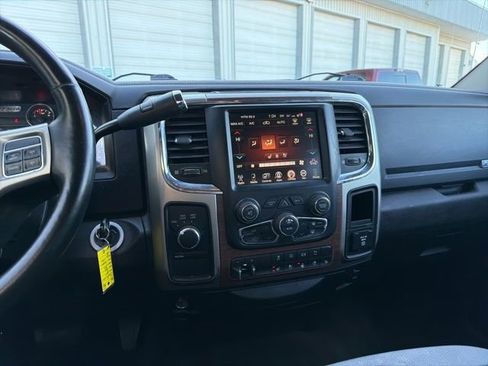 Used 2014 RAM 2500 Laramie image 29