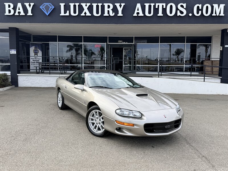 Used 2002 Chevrolet Camaro Z28 w/ SS Performance/Appearance Pkg RWD image 1