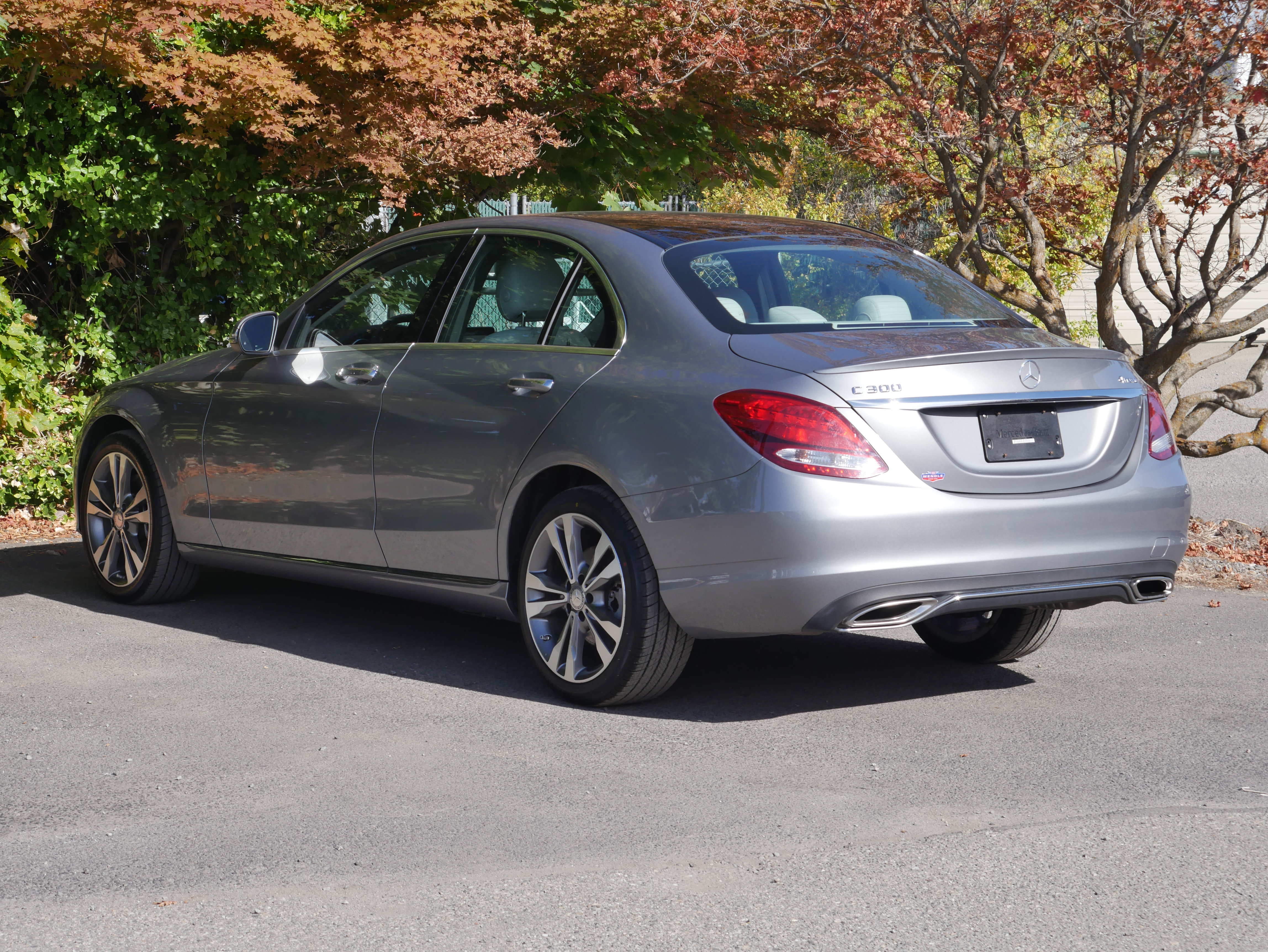 Used 2016 Mercedes-Benz C 300 4MATIC Sedan image 11