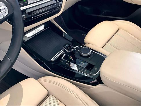 Used 2022 BMW X3 sDrive30i w/ Premium Package image 16