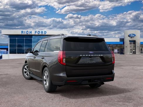 New 2027 Ford Expedition Active AWD/4WD image 8