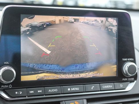 Used 2022 Nissan Altima 2.5 SR image 32