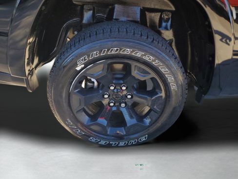 Certified 2025 RAM 1500 Big Horn image 33