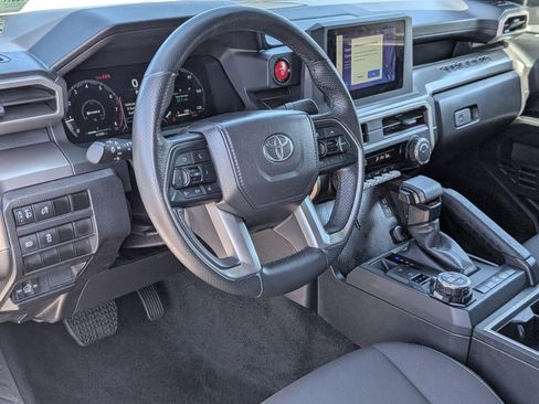 Used 2024 Toyota Tacoma 4x4 Double Cab image 13