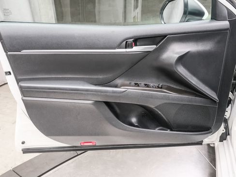 Used 2023 Toyota Camry SE FWD image 25