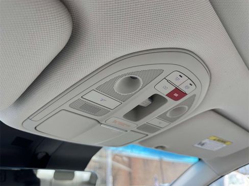 Certified 2026 Genesis G70 2.5T Prestige image 30