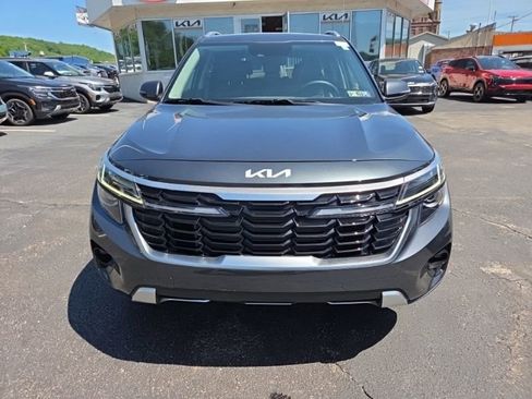 Used 2024 Kia Seltos S AWD/4WD image 2