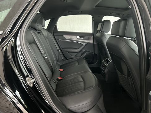 Used 2024 Audi A6 Premium Plus image 41