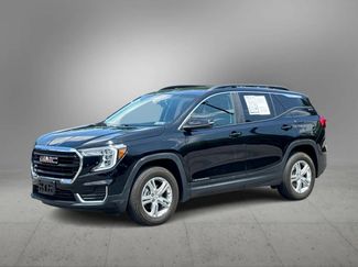 Used 2022 GMC Terrain SLE w/ Driver Convenience Package image 1