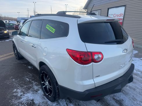 Used 2012 Chevrolet Traverse LTZ image 7