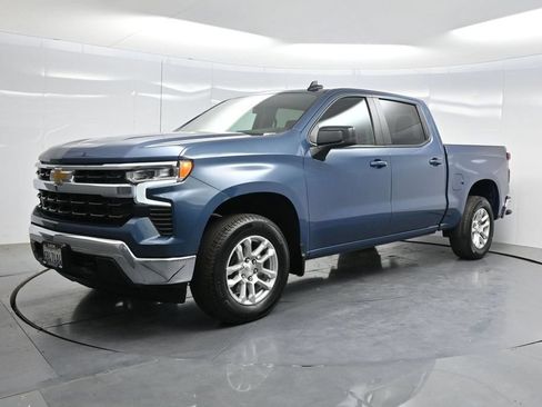 Used 2024 Chevrolet Silverado 1500 LT AWD/4WD image 68