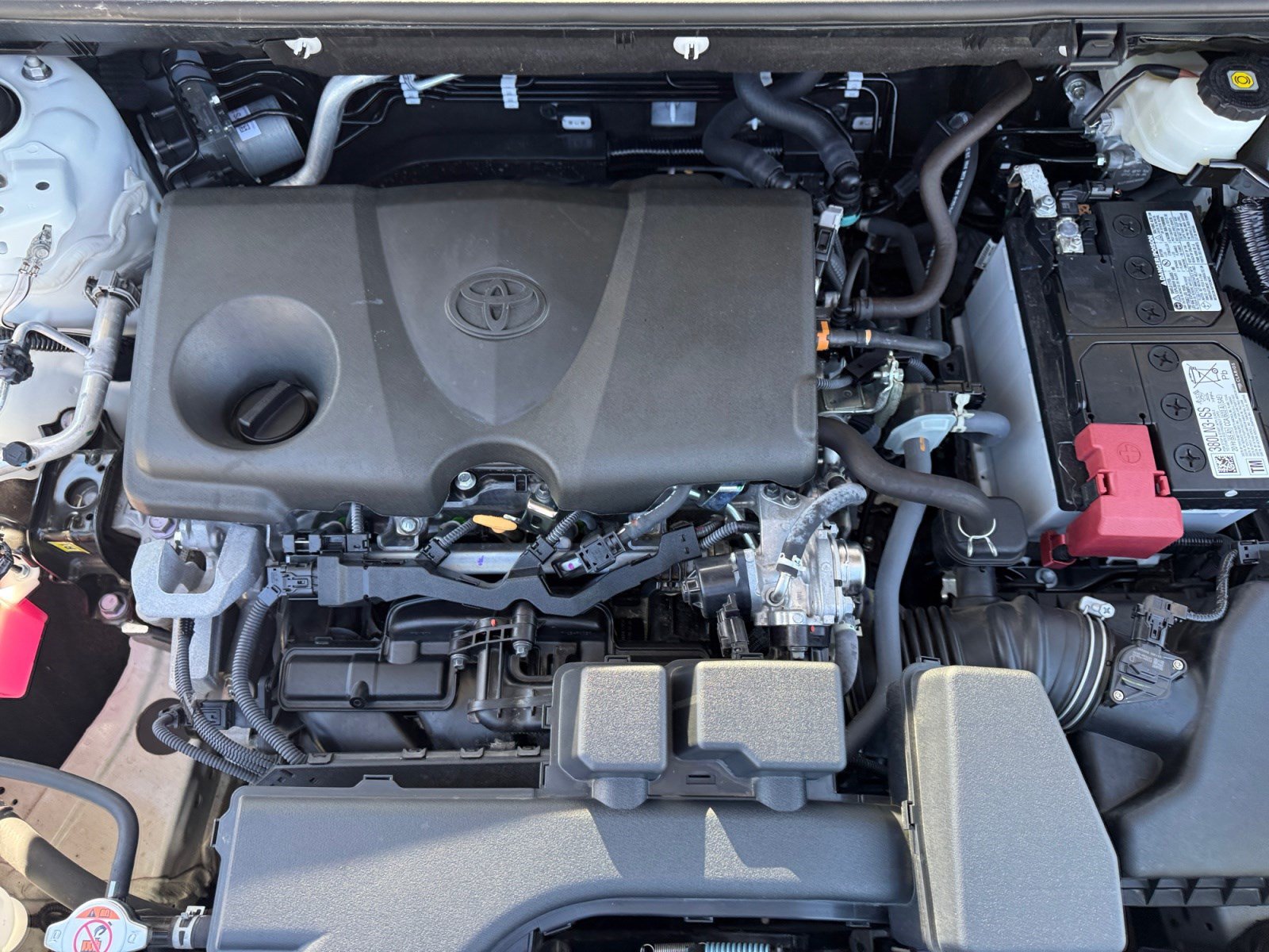 Certified 2025 Toyota RAV4 LE AWD/4WD image 21