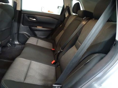 Used 2024 Nissan Rogue SV AWD/4WD image 4