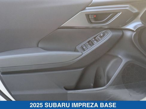 Certified 2025 Subaru Impreza 2.0i AWD/4WD image 12