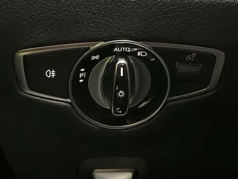 Used 2023 Mercedes-Benz E 350 4MATIC Sedan image 15