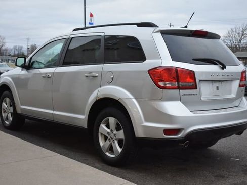 Used 2012 Dodge Journey SXT image 12