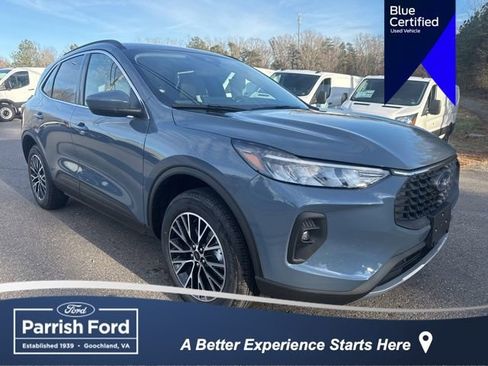 New 2026 Ford Escape SE image 1