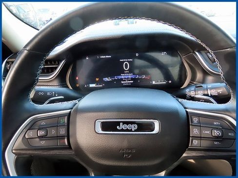 Certified 2021 Jeep Grand Cherokee L Limited w/ Trailer Tow Group (B) image 18